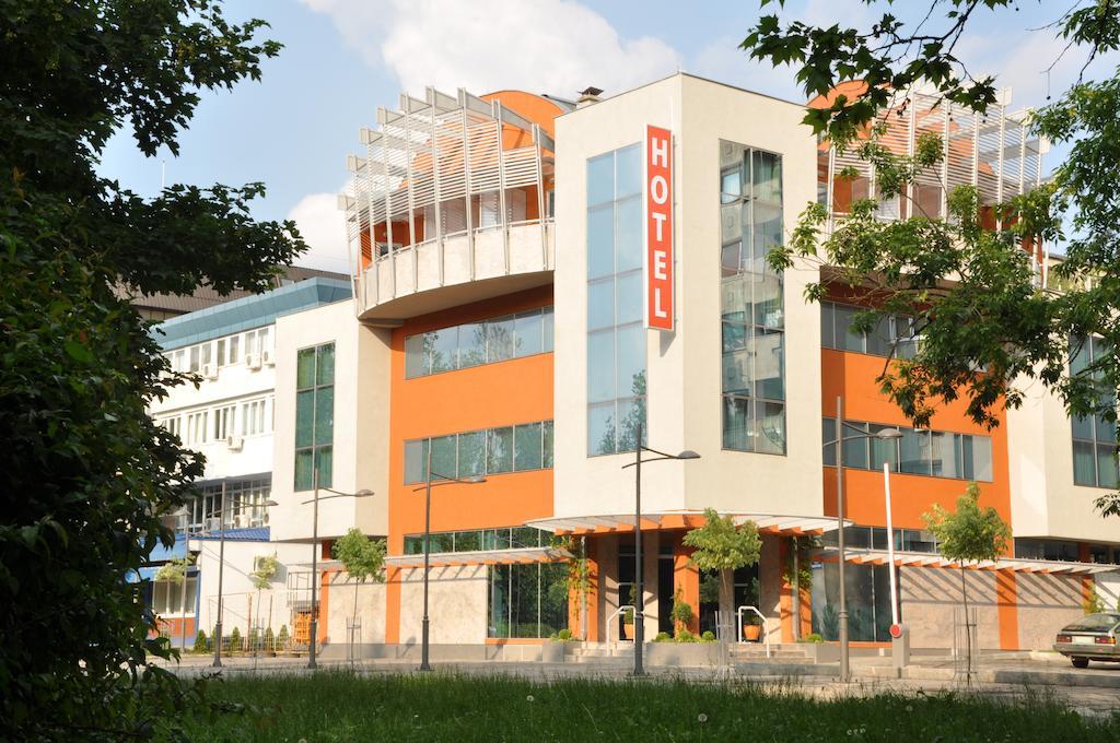 Hotel Botika Kraljevo Exterior foto